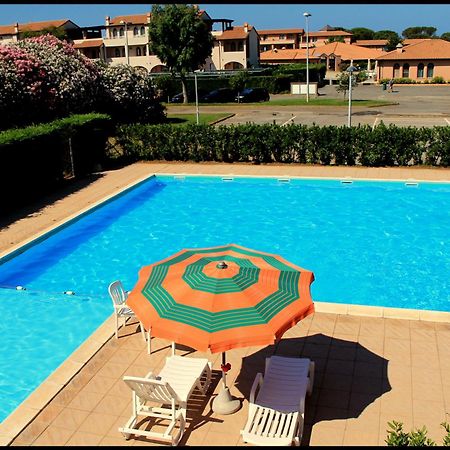 Residenza Dei Cavalleggeri San Vincenzo Exterior foto