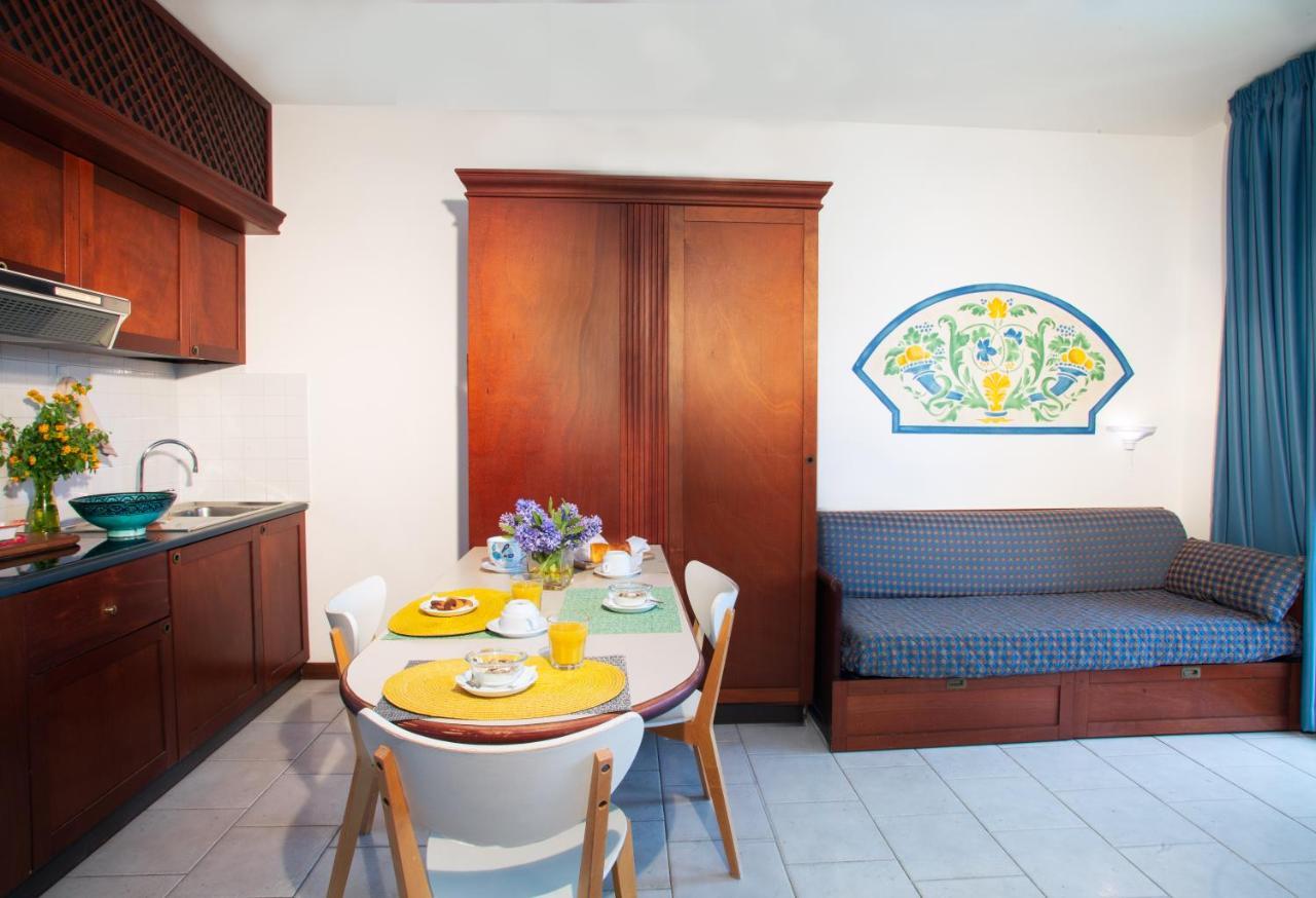 Residenza Dei Cavalleggeri San Vincenzo Exterior foto