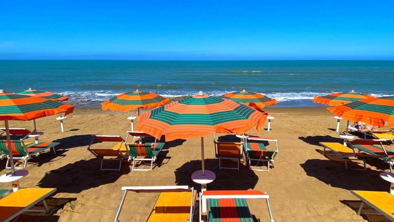Residenza Dei Cavalleggeri San Vincenzo Exterior foto