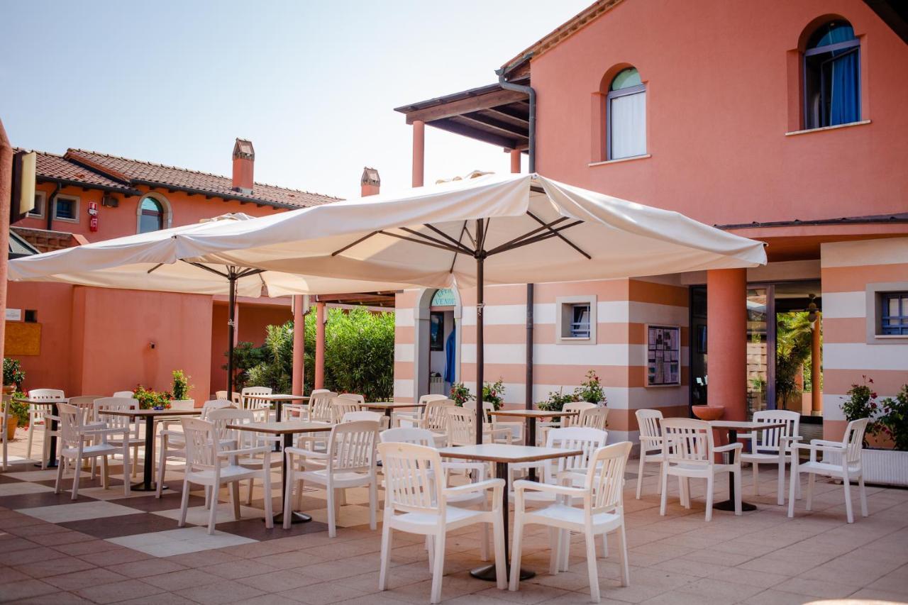 Residenza Dei Cavalleggeri San Vincenzo Exterior foto