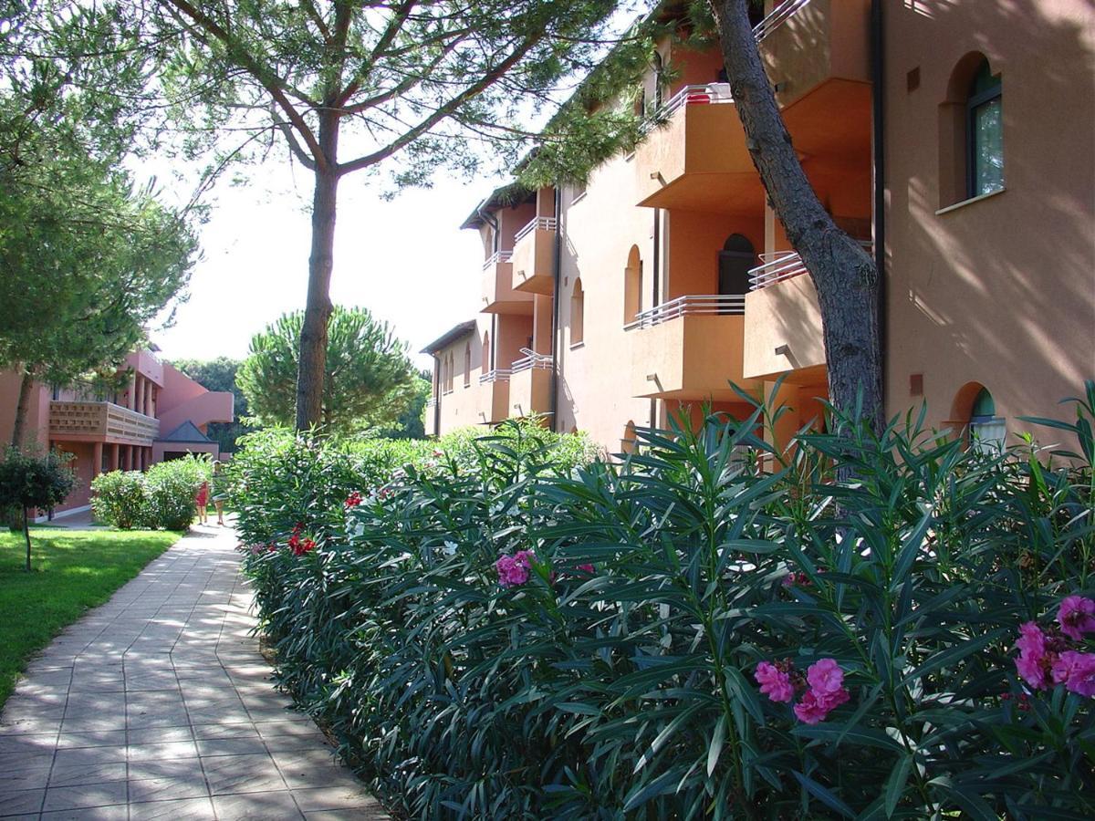 Residenza Dei Cavalleggeri San Vincenzo Exterior foto